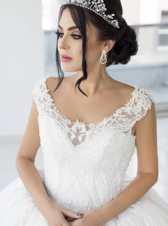 Tamilla bride Reem
